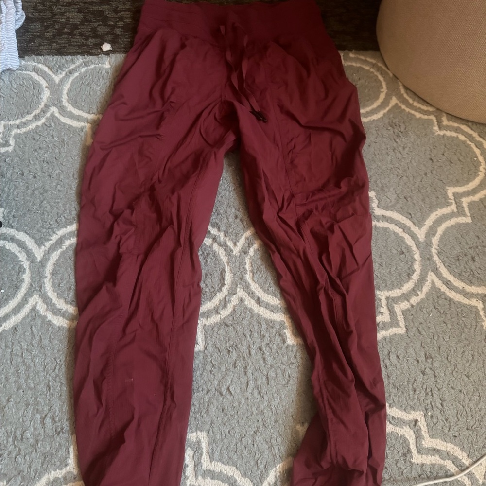 Lululemon dance studio joggers